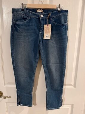 OP Dark Wash Cropped Ankle Jeans - Blue